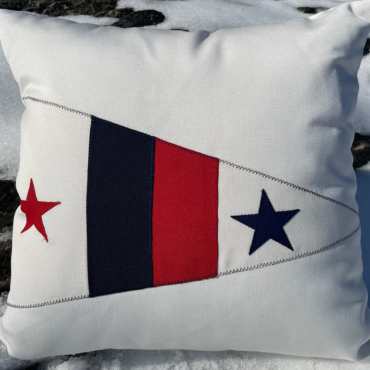 Vineyard Haven Yacht Club Pillow